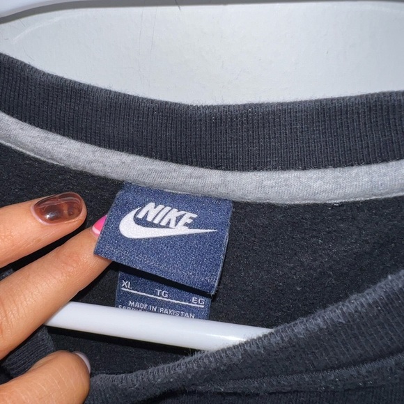 SOLD •••Nike x Rare × Streetwear Vintage Y2k Nike Sweatshirt Jacket - Picture 7 of 15